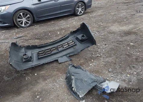 2010 Nissan Versa 1.8S z USA, uszkodzony, nr VIN 3N1BC1CP7AL372859